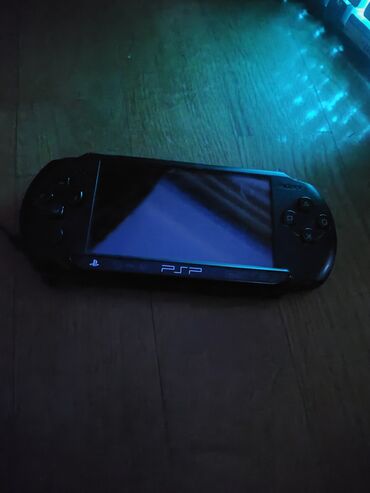 прошитый: Продам psp street. Состояние хорошее, могу сказать множество игр по