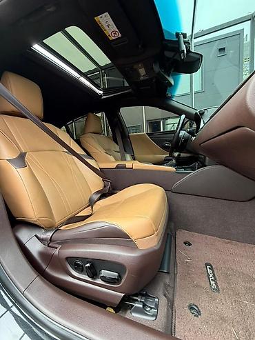 Lexus: Lexus ES: 2021 г., 2.5 л, Гибрид — 8