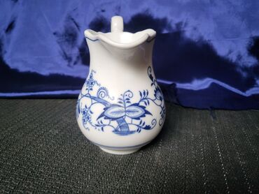 Čajnici: Nov,vintaz bokal za mleko,original cvibl mustra. Nov porcelanski na lalafo.rs — 6 Čajnici: Nov,vintaz bokal za mleko,original cvibl mustra. Nov porcelanski — 6