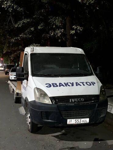 дом на колесах трейлер: Эвакуатор, Iveco, 2010 г., Түз