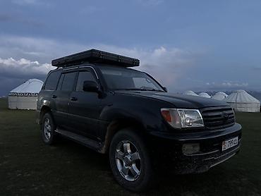 mount: Available 4x4 cars for the travellers who want to explore Kyrgyzstan — 4