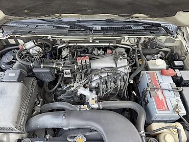 портер 4x4: Mitsubishi Montero: 2000 г., 3.5 л, Автомат, Газ, Внедорожник — 6