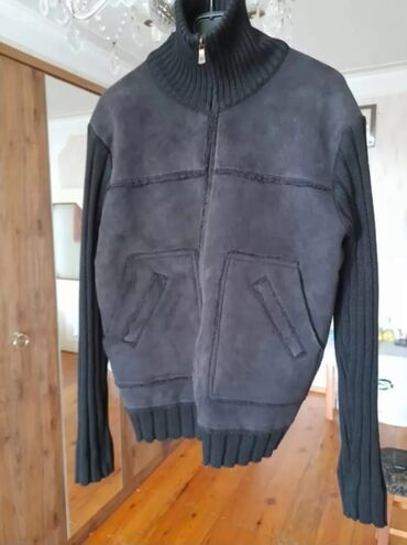Рубашки: 100% İtalia.Milan. 100% Əl,işi. 100% Руцная,робота. 100% Marka. 100%
