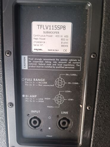 Səs gücləndiriciləri: Komplekt satılır. isteyen olsa vhatsapda əlaqə saxlasın. endirim — 8