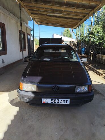 Volkswagen: Volkswagen Passat: 1989 г., 1.8 л, Механика, Бензин, Универсал