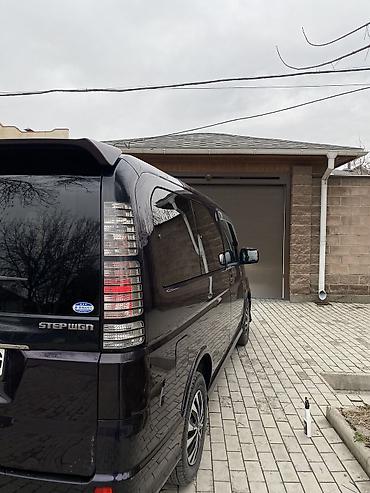 Honda: Honda Stepwgn: 2004 г., 2 л, Автомат, Бензин, Минивэн — 5