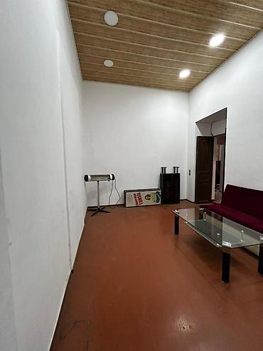 Mənzillər: Bakı, Kubinka, 4 otaqlı, Köhnə tikili, m. Nizami, 85 kv. m — 8
