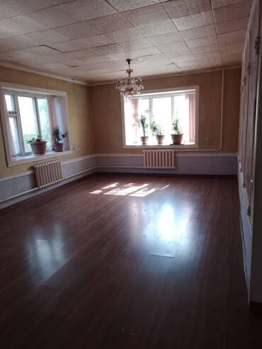 дома рабочий городок: 100 кв. м, 5 бөлмө