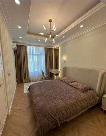 квартиры не дорогие: 3 комнаты, 132 м², Элитка, 7 этаж, Дизайнерский ремонт
