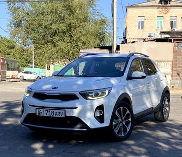 Kia: Kia Stonic: 2017 г., 1.6 л, Автомат, Дизель, Кроссовер