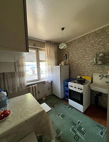 Продажа квартир: 1 комната, 35 м², 5 мкр 104 серия, 2 этаж, Косметический ремонт — 3
