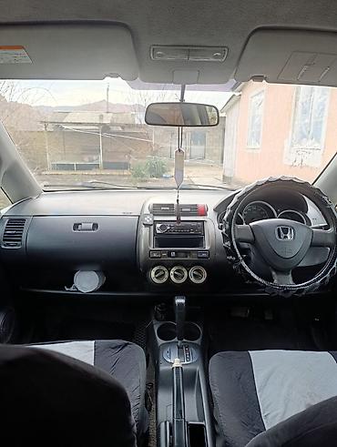 Honda: Honda Fit: 2003 г., 1.3 л, Вариатор, Бензин, Хэтчбэк — 9