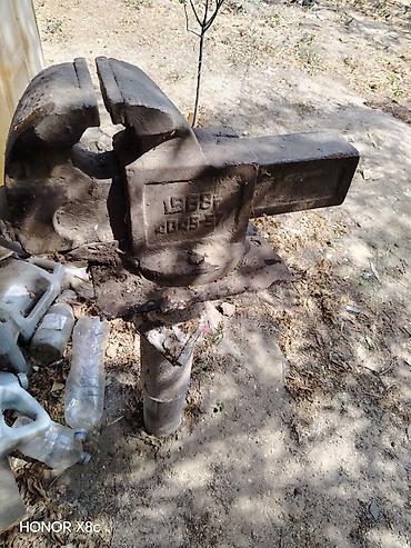 Ağırgövdəli metal işləri üçün tezgah məngənə - Material: Döküm polad lalafo.az -da Ağırgövdəli metal işləri üçün tezgah məngənə - Material: Döküm polad