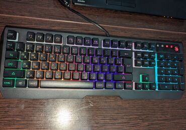 Клавиатуры: Продаю мышку и клавиатуру с одного набора bloody neon gaming keyboard