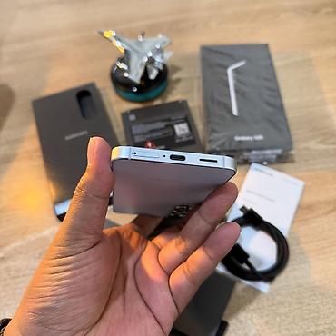 Samsung: Samsung Galaxy S25, rəng - Ağ, İki sim kartlı — 6