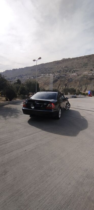 Mercedes-Benz: Mercedes-Benz E 220: 2.2 l | 2007 il Sedan -da lalafo.az — 10 Mercedes-Benz: Mercedes-Benz E 220: 2.2 l | 2007 il Sedan — 10