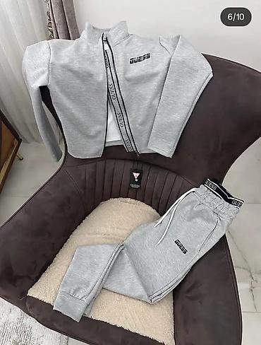 Women's Sweatsuits: 09. Pamuk skuba
m, l, xl, 2xl
Cena 3899 din✅️✅️ — 3
