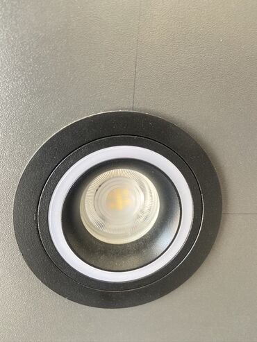 Generatorlar: Məhsul: Gömülü LED spot işıqlar (tək və ikiqat modellər) Təsvir: -