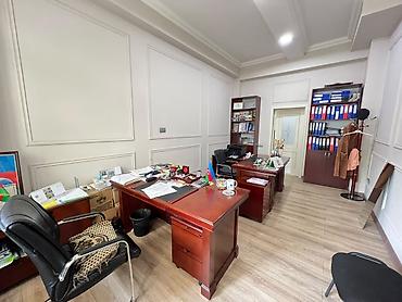 terea satisi: HEYDƏR ƏLİYEV MƏRKƏZİNƏ YAXIN 204 m² OFİS SATILIR - Lokasiya: Heydər — 9