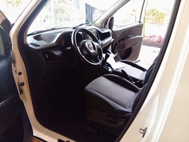 Fiat: Fiat Doblo: 1.3 l | 2019 il 250000 km Van/Minivan — 12