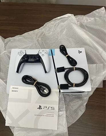 playstation satis: PS Aliram Ugun Qimet satmaq isdeyen elaqe saxsin Məhsul: Sony — 1