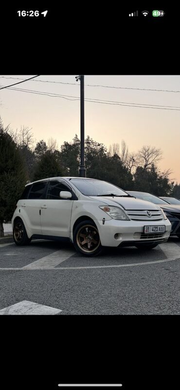 Toyota: Toyota ist: 2002 г., 1.3 л, Вариатор, Бензин, Хэтчбэк at lalafo.kg — 7 Toyota: Toyota ist: 2002 г., 1.3 л, Вариатор, Бензин, Хэтчбэк — 7