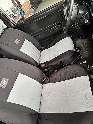 Daihatsu: Daihatsu Cuore: 2002 г., 1 л, Механика, Бензин — 17