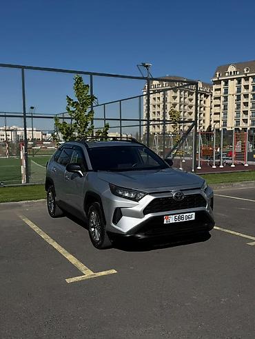 Продажа авто: Toyota RAV4: 2019 г., 2.5 л, Автомат, Бензин, Кроссовер — 2