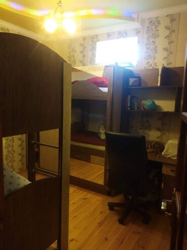 Uzunmüddətli kirayə evlər: 200 kv. m, 4 otaqlı — 8