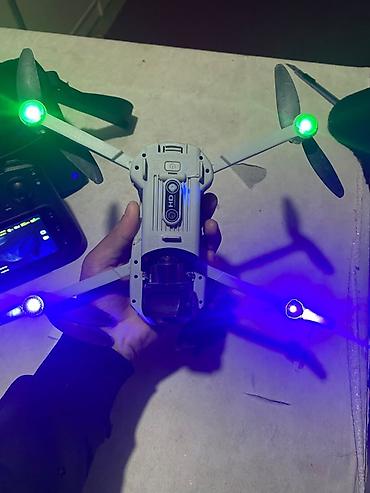 аккумулятор dji: Квадрокоптер HOVER (серия с пометкой “CINE/HD”) с подсветкой и камерой — 4