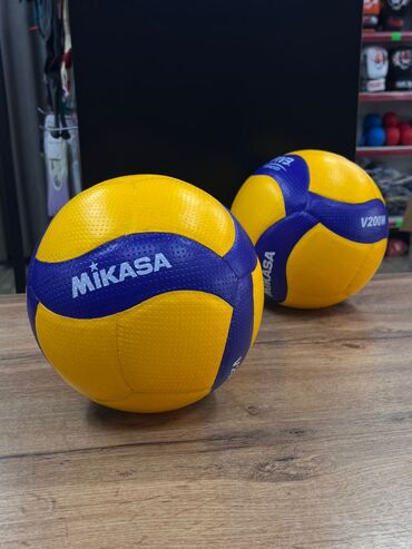Плащи: Волейбольный мяч Mikasa V200W Мяч для волейбола Микаса в200 Наши