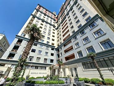 huseynbala eliyev: 4 otaqlı, Yeni tikili, 285 kv. m — 2