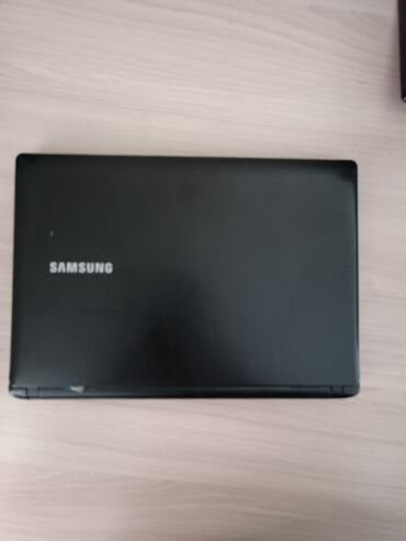 мини ноутбуки: Нетбук, Samsung, 2 ГБ ОЗУ, Intel Atom, Б/у, Для несложных задач