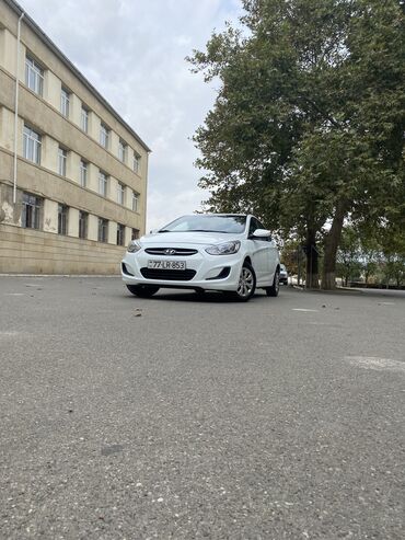 hyundai accent 2019 qiymeti azerbaycanda: Hyundai Accent: 1.4 l | 2015 il Sedan