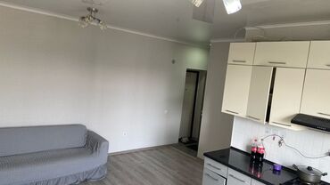 продаю отель: 2 комнаты, 34 м², Индивидуалка, 2 этаж, Евроремонт
