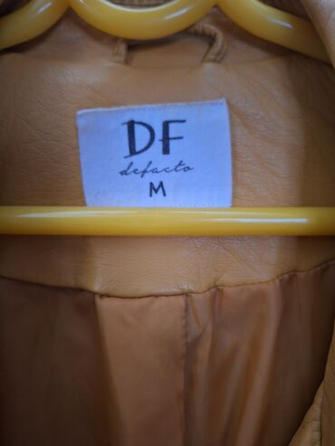 Koledžice: Defacto, M, Veštačka koža, Sa postavom — 3