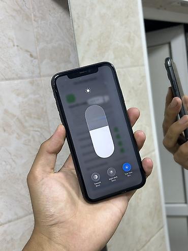 iphone 17e: IPhone 11, Б/у, 64 ГБ, Черный, Чехол, 72 % — 4