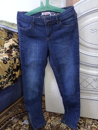 джинсы темно синие плотная джинса: Прямые, Низкая талия