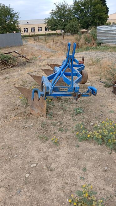Biznes üçün program təminatı: Ünlü Kotan. Saz vəziyyətdədir. Qiyməti 1900 manat. Real alıcılar zəng