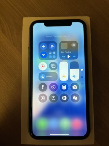 Apple iPhone: IPhone 11, 128 GB, Alpine Green, Face ID, Simsiz şarj — 10