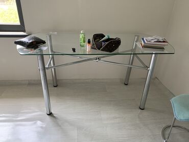 стеклянный обеденный стол: Стол, Б/у