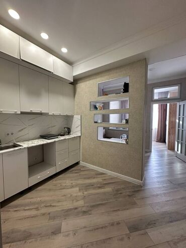 Продажа квартир: 1 комната, 35 м², Индивидуалка, 2 этаж, Евроремонт