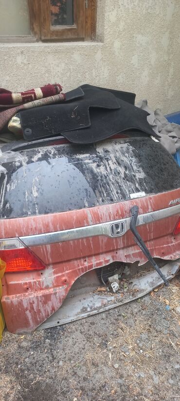 продаю нексиа: Крышка багажника Honda, 2005 г., Б/у, Оригинал