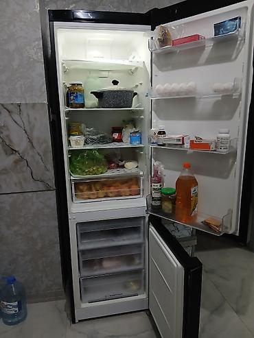 Indesit Total No Frost soyuducu - Rəng: qara, şüşə effekti olan ön — 3