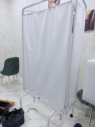 işlənmiş polkalar: Tibbi arakəsmə və etajerka. Çox az işlenib yeni kimidir 2 aydi alınıb — 1