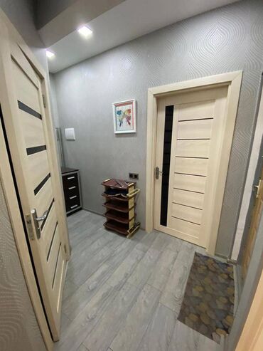 Köhnə tikili: Bakı, 8-ci mikrorayon, 2 otaqlı, Köhnə tikili, m. Azadlıq Prospekti, 60 kv. m — 10