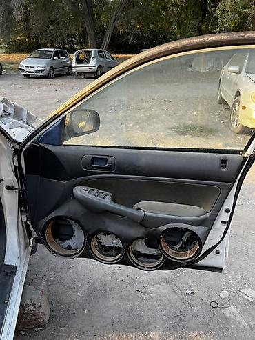 Разбор Honda Civic 2000–2005 - В наличии узлы и детали: двигатель — 4