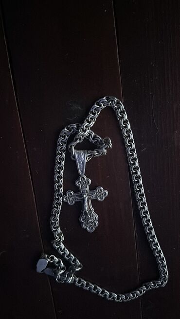 часы женские серебро 925: Продаю цепочку с крестиком 
Цепочка 46.4г
Крестик 14.1г
925 проба