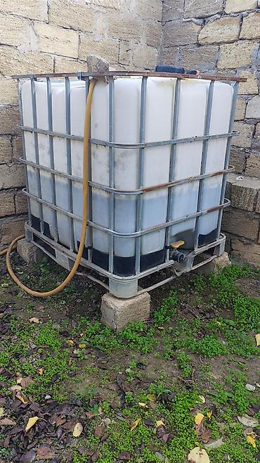 beton su cəni: Bak, Plastik, 1000 l l, İşlənmiş — 1
