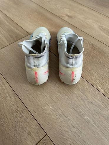 adidas buts: Butslar Nike, Ölçü: 39, İşlənmiş — 2